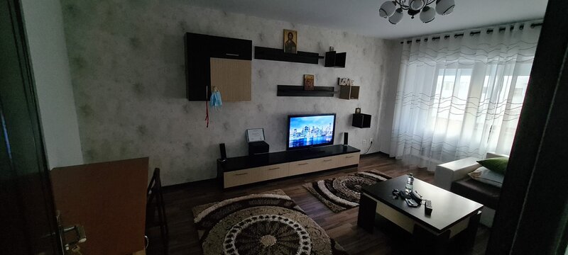 Mall Vitan, 10 minute Metrou Timpuri Noi, Studio 44 mp, Renovat de la Placa